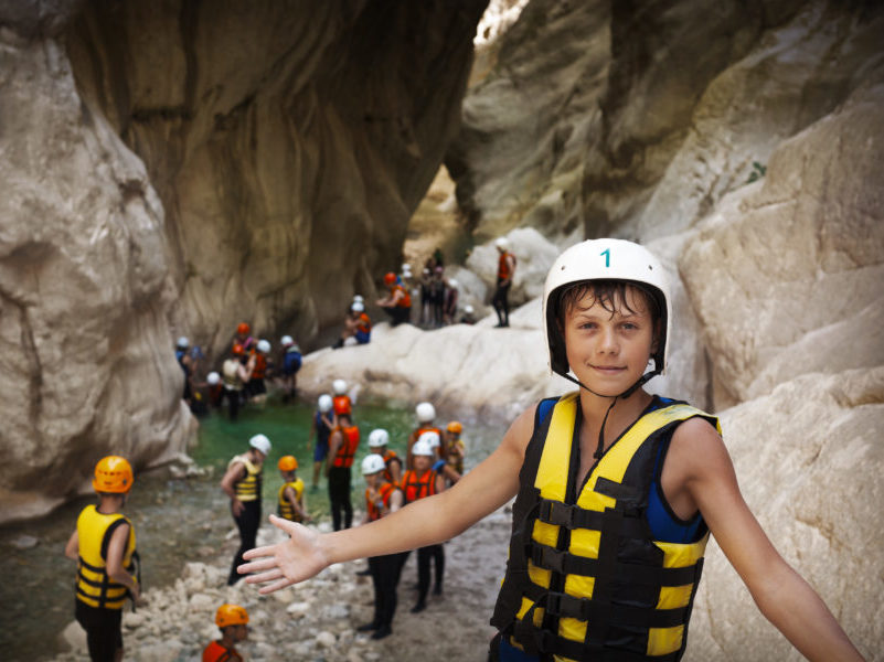 Canyoning pour classe de découverte aux Blacouas